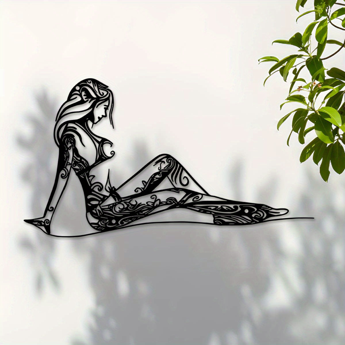 Elegant Metal Line Woman Sculpture - 30.0cm Outdoor Garden & Patio Decor, Indoor Wall Art for Living Room and Balcony, Perfect for Holidays
