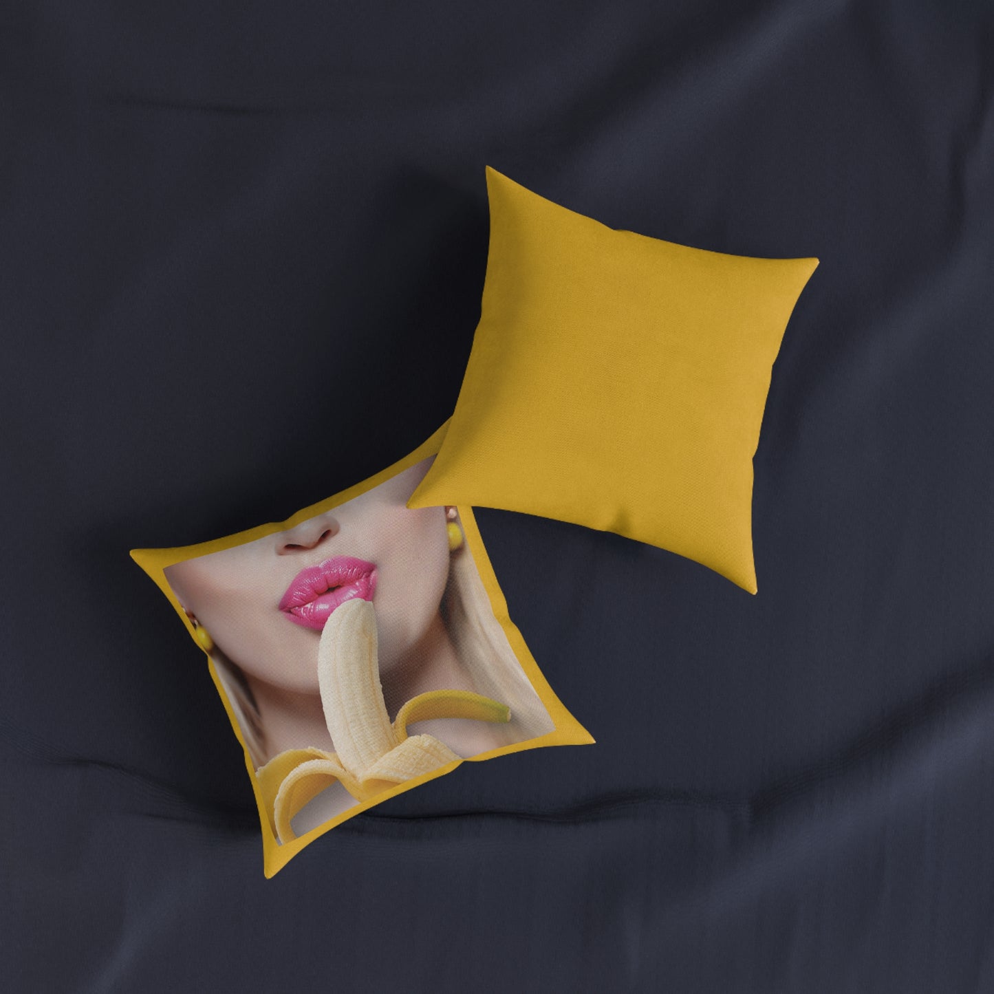 Pink Mouth pillow III.