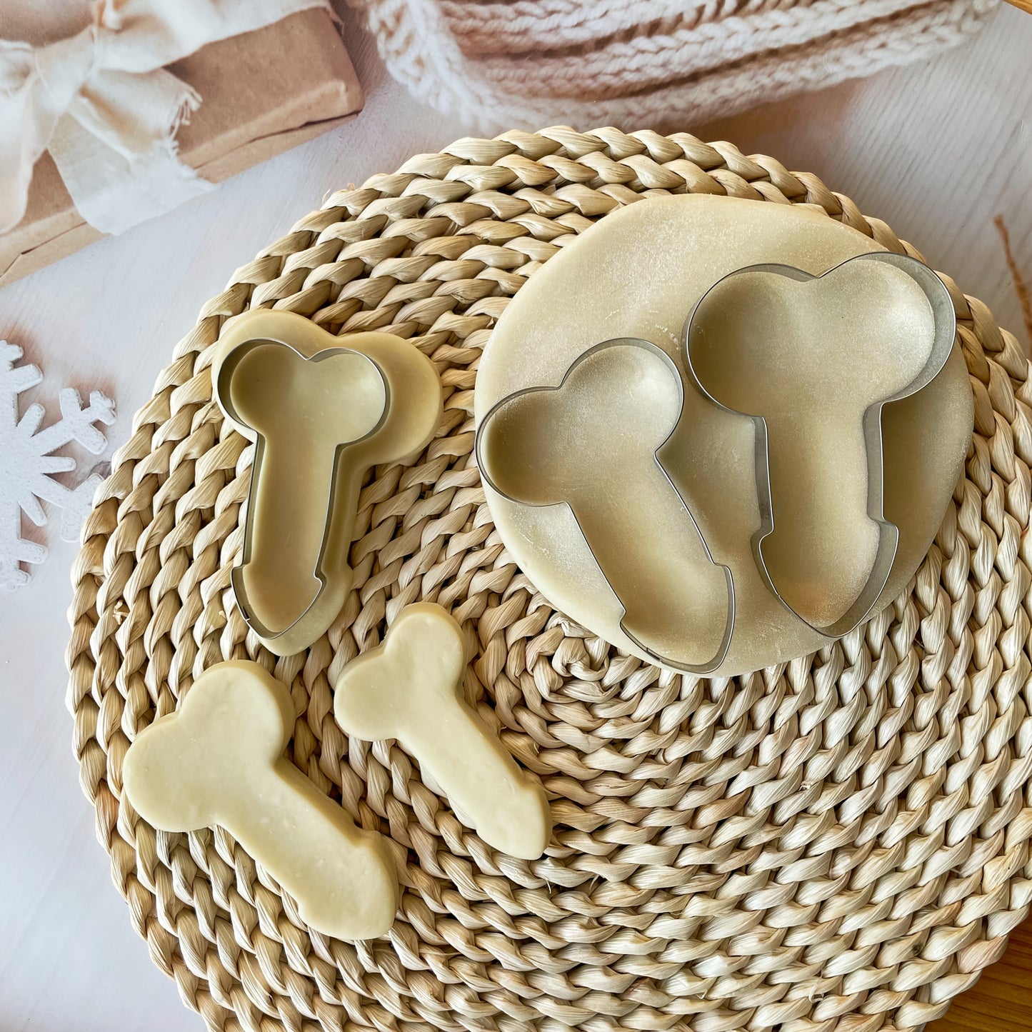 3pcs Stainless Steel Biscuit Mold Set - Funny Tintin Shapes for Cookies & Candies, Perfect for Valentine's Day Baking