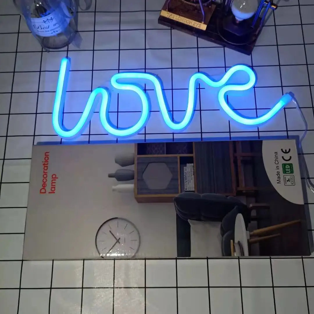 Love Neon Light Sign LED Letter Night Lamp Battery USB Powered Nightlight for Christmas Valentine's Proposal Wedding Decor