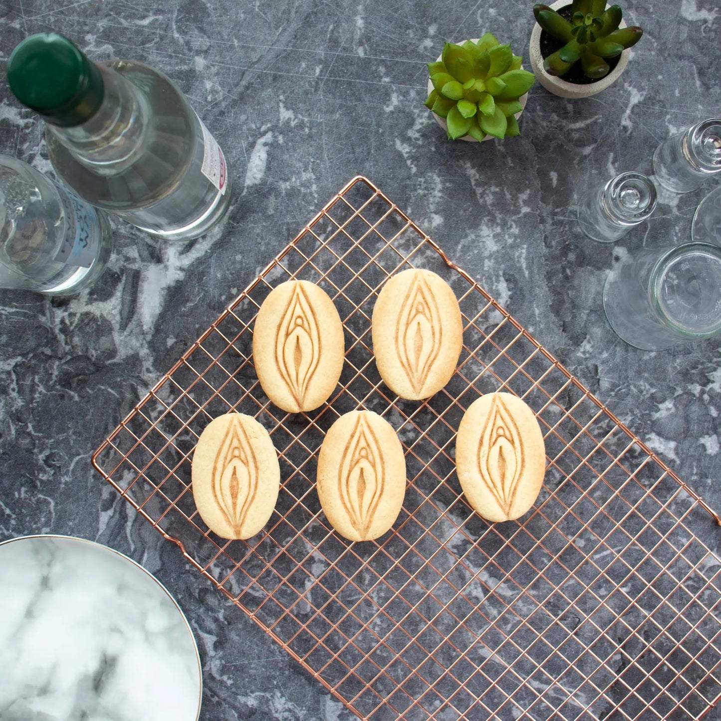 Penis & Vulva Shaped Cookie Cutter (Fondant, Cake Decoration Moulds)