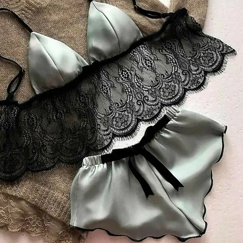 012 New Women Pajama Sets Sexy Lingerie Underwear Silk Satin Pajamas Crop Tops Bra+Shorts Sets Sexy V-Neck Sleeveless Nightwear
