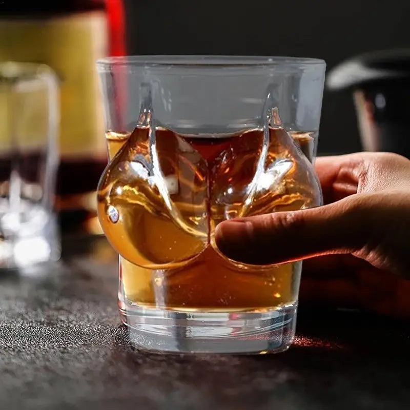 Funny Bikini Body-Shaped Whiskey Glass - Modern Crystal Drinking Cup for Wine Lovers, Perfect for Bachelor Parties & Birthday Celebrations, 3D, Non-traditional, Bar Decoration